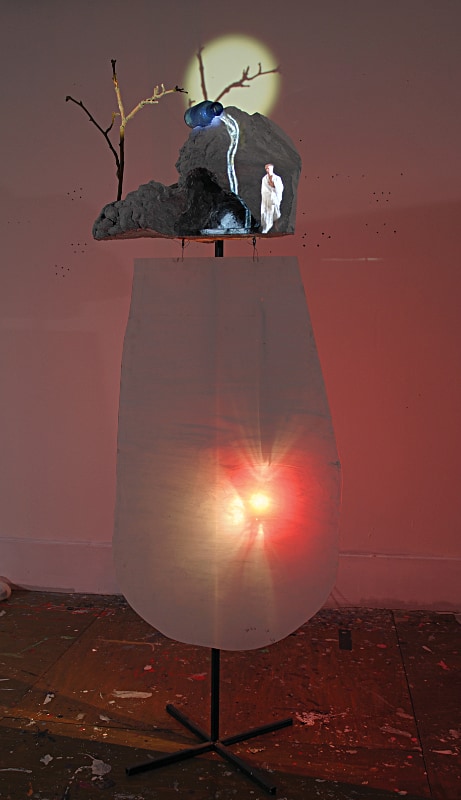Tony Oursler, Cave, 2010, mixed media installation